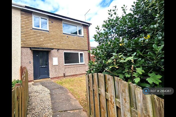 3 Bedroom Semi-Detached House To Rent In Hinshelwood Court, Nottingham, NG11