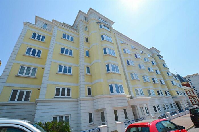 2 Bedroom Flat To Rent In The Mansions Compton Street, BN21