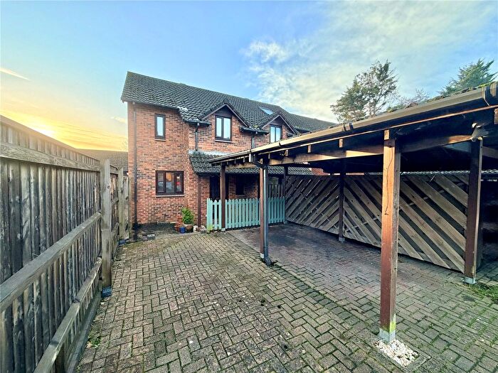 3 Bedroom End Terrace House For Sale In Bramble Walk, Lymington, Hampshire, SO41