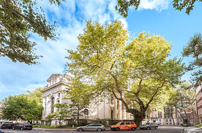 1 Bedroom Flat To Rent In Smith Square, London, Uk, SW1P