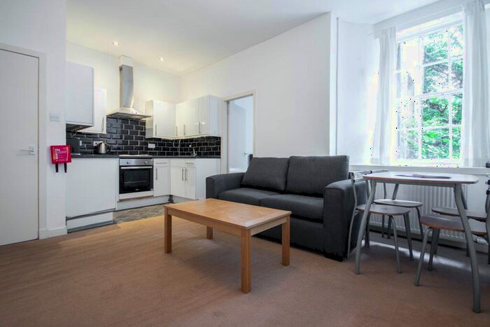 1 Bedroom Flat To Rent In L &#; East Crosscauseway, Edinburgh, EH8