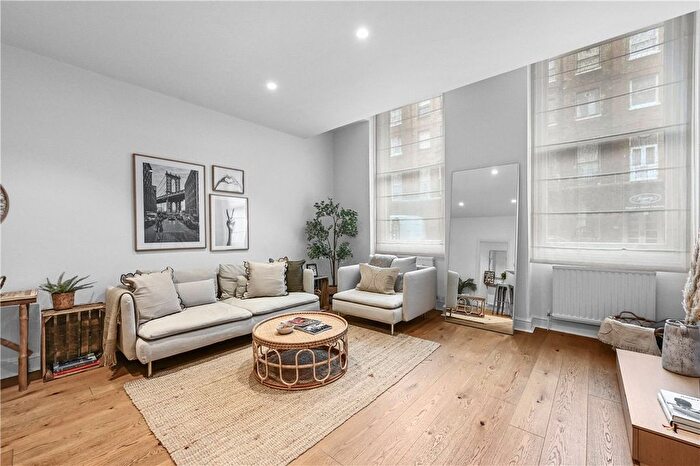 1 Bedroom Flat To Rent In Nottingham Place, London, W1U