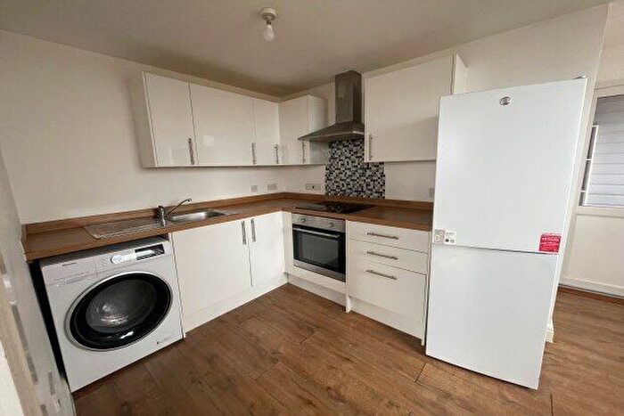 3 Bedroom Terraced House To Rent In Mere Bank, Liverpool, L17
