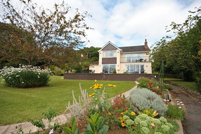 3 Bedroom Detached House For Sale In Cheddar Road, Axbridge, BS26
