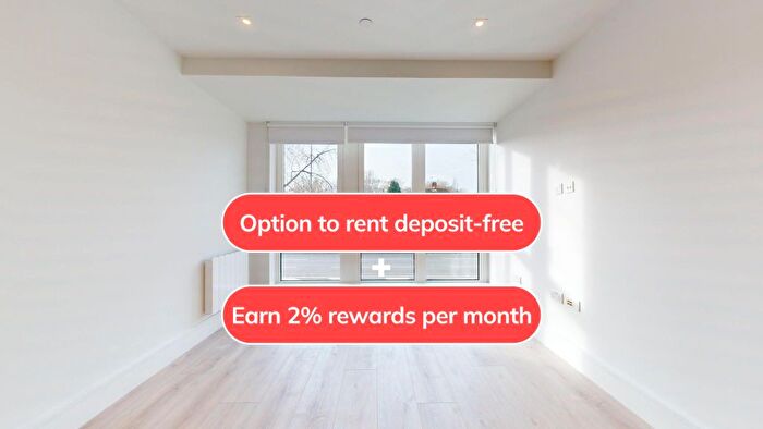 2 Bedroom Flat To Rent In Beverley Way, New Malden, SW20