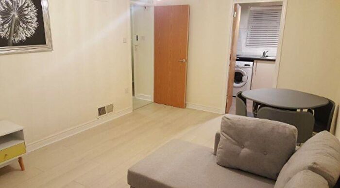 1 Bedroom Flat To Rent In Brainerd Street, Liverpool, L13