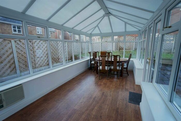 4 Bedroom Detached House For Sale In Waterford Close, Heath Charnock, Chorley, PR6