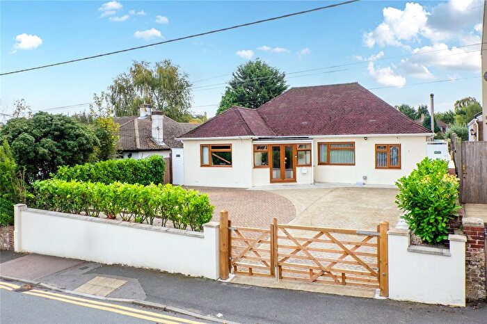 4 Bedroom Bungalow For Sale In Villa Road, Higham, Kent, ME3