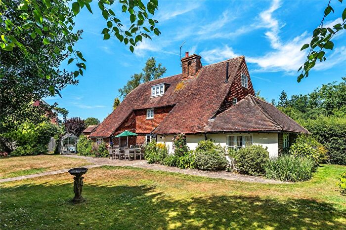 5 Bedroom Detached House For Sale In London Road, Tonbridge, TN10