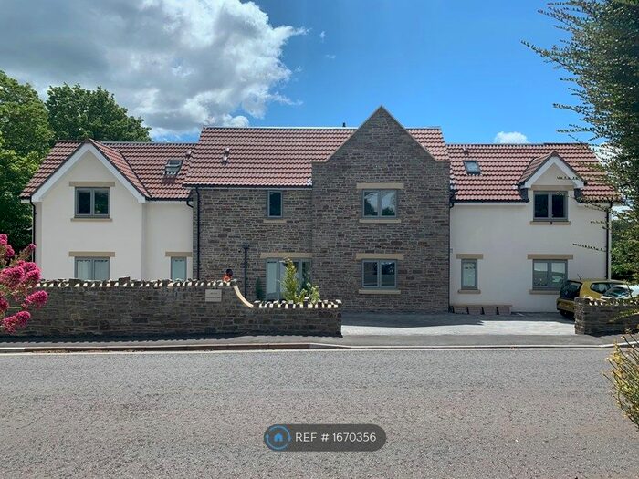 2 Bedroom Flat To Rent In Bowmans Lodge, Long Ashton, Bristol, BS41