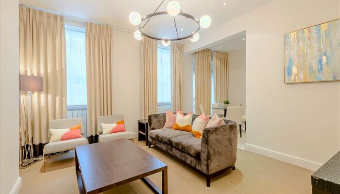 2 Bedroom Flat To Rent In Cedar House, London, W1U