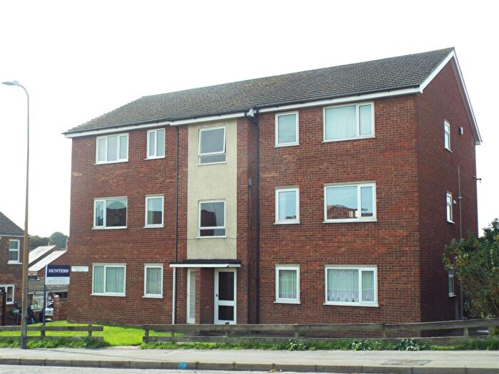 2 Bedroom Apartment To Rent In Newbridge Court, Louth, LN11