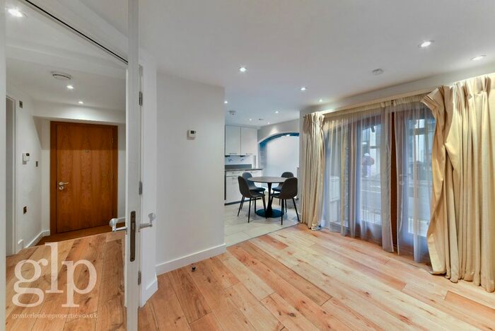 1 Bedroom Flat To Rent In - Ridgmount Street, Bloomsbury, WC1E