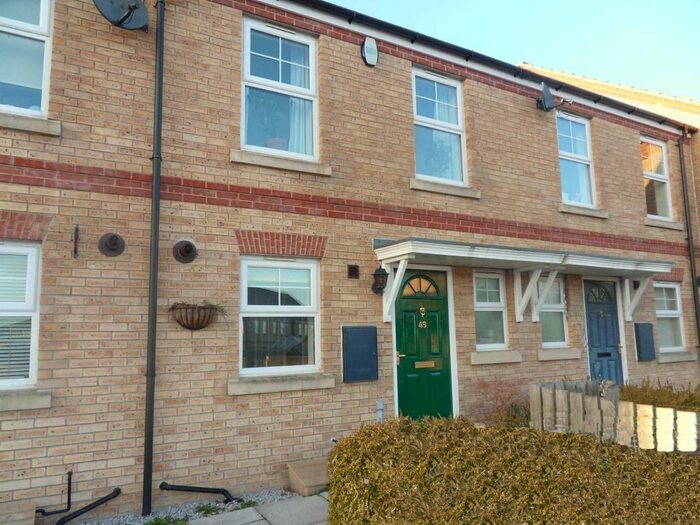 2 Bedroom Terraced House To Rent In Braine Croft, Bradford, West Yorkshire, BD6