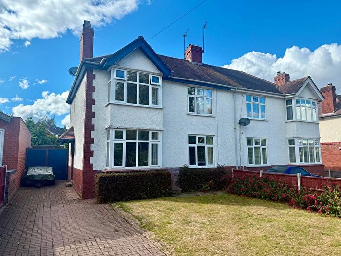 3 Bedroom Semi Detached House For Sale In Ross Road, Hereford, HR2
