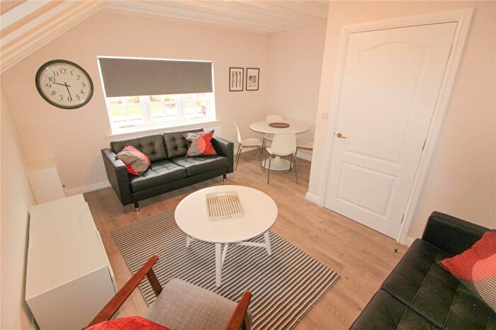 3 Bedroom Flat To Rent In Boughton, Chester, Cheshire, CH3