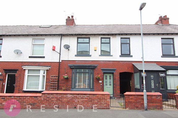 3 Bedroom Terraced House For Sale In Willbutts Lane, Meanwood, Rochdale, OL11