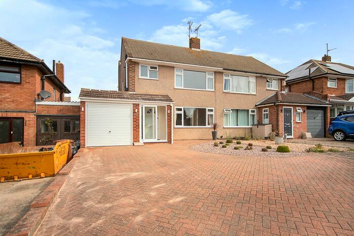 3 Bedroom Semi-Detached House To Rent In Newitt Road, Hoo, Rochester, Kent, ME3