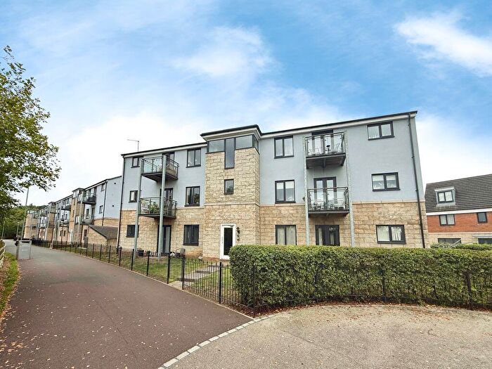 2 Bedroom Flat For Sale In Derwent Water Drive, Blaydon, NE21