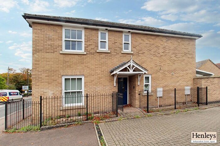 3 Bedroom Semi-Detached House For Sale In Kingsway, Mildenhall, IP28