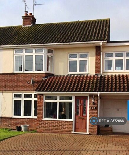 4 Bedroom Semi-Detached House To Rent In The Bramleys, Rochford, SS4