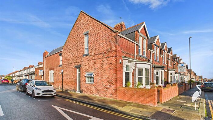 2 Bedroom Flat To Rent In Cleveland Road, High Barnes, Sunderland, SR4