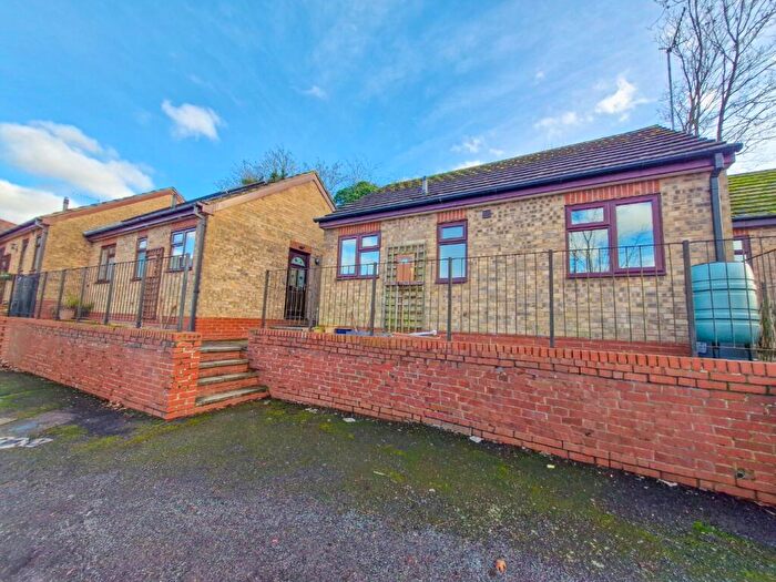 2 Bedroom Semi-Detached Bungalow For Sale In Winston Close, Woodford Halse, NN11