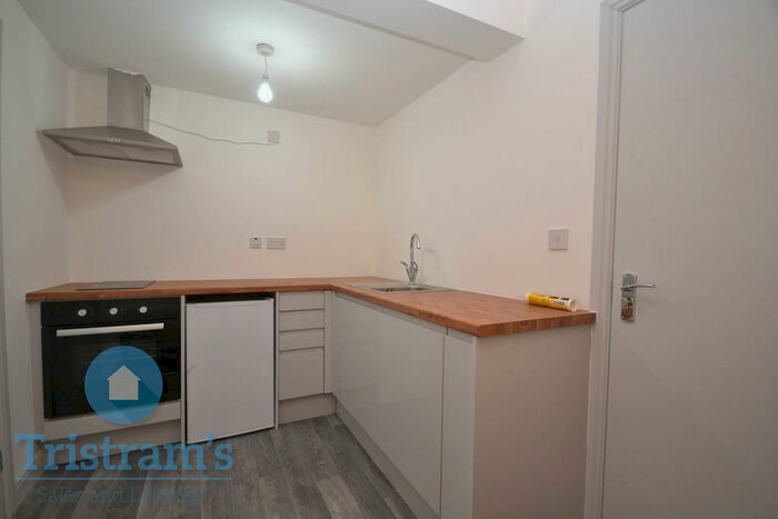 Studio To Rent In Studio, Bulwer Road, Nottingham, NG7