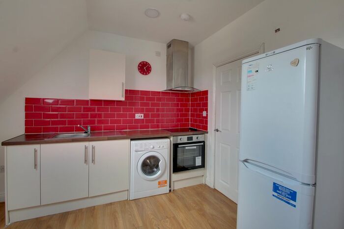 2 Bedroom Flat To Rent In Upper Bond Street, Hinckley, LE10