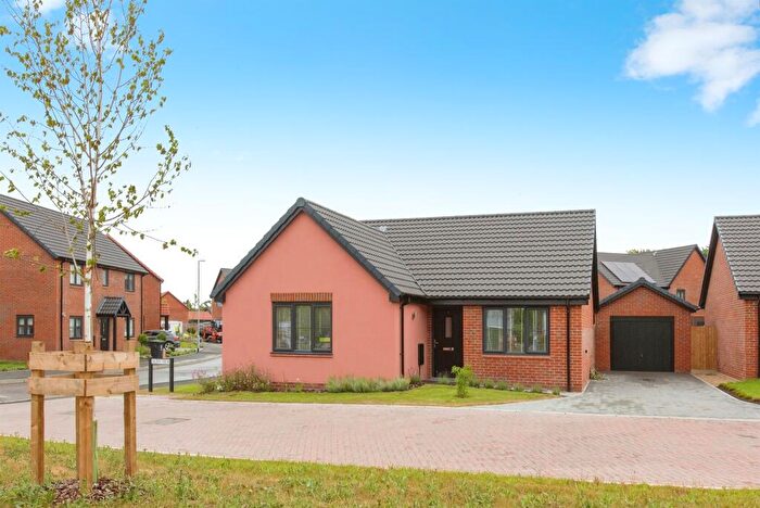 2 Bedroom Detached Bungalow For Sale In Turkeyhall Lane, Bacton, Stowmarket, IP14