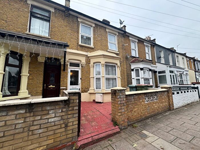2 Bedroom Terraced House For Sale In Halley Road, Forest Gate, London, E7