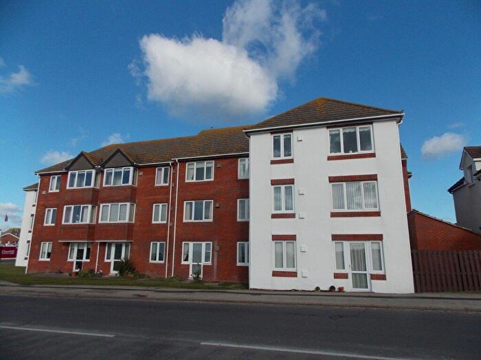1 Bedroom Flat For Sale In Homecoast House, Cavell Avenue, Peacehaven, BN10