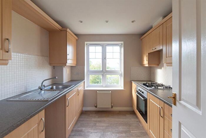 2 Bedroom Flat To Rent In Kenton Lane, Kenton, Newcastle Upon Tyne, NE3