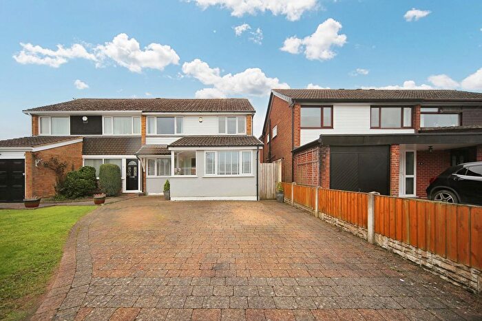3 Bedroom Semi-Detached House For Sale In The Downs, Wigan, WN3