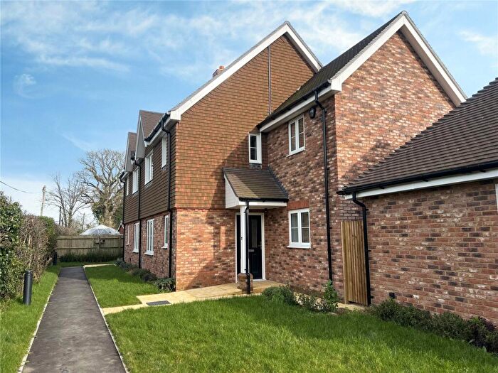 3 Bedroom Semi-Detached House For Sale In Kingfisher Walk, Upper Dicker, BN27