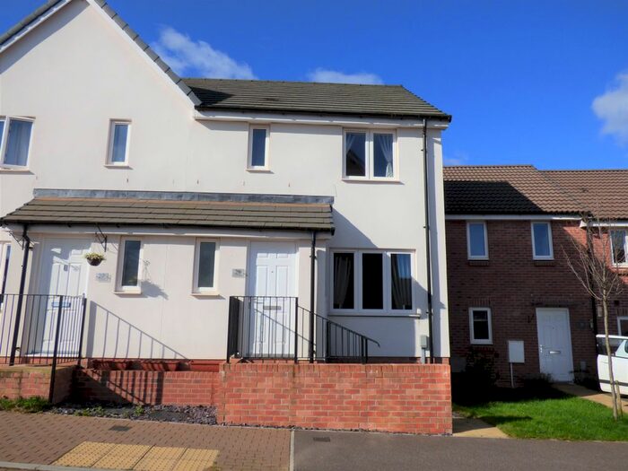 3 Bedroom Semi-Detached House To Rent In Sweet Chestnut, Cranbrook, Exeter, EX5