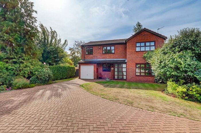 3 Bedroom Detached House For Sale In Willow Way, Princes Risborough, HP27