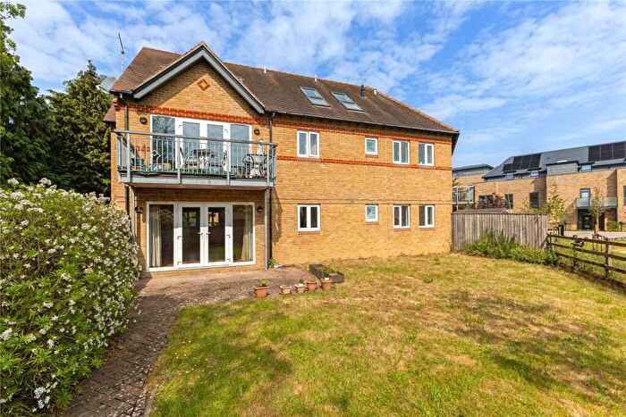 2 Bedroom Flat To Rent In Banbury Road, Oxford, Oxfordshire, OX2
