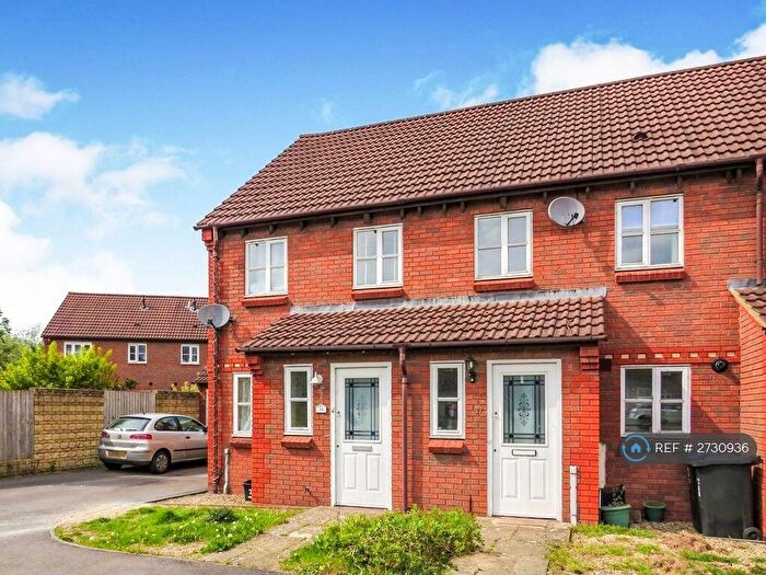 3 Bedroom Terraced House To Rent In Bridge Court, Westbury, BA13