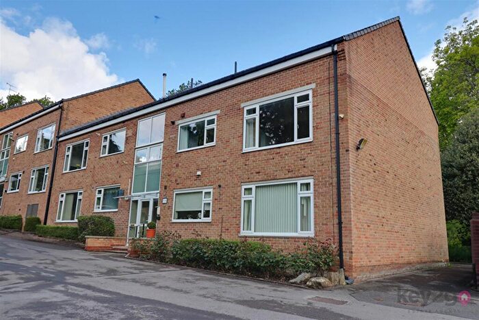 2 Bedroom Flat For Sale In Walton Court, Greenhill, Sheffield, S8