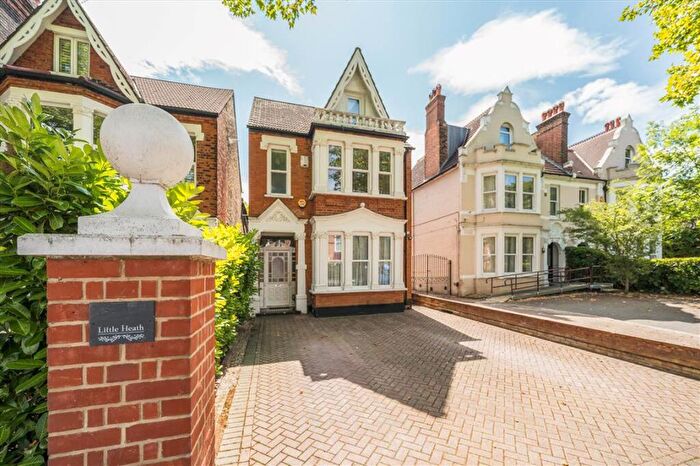 5 Bedroom Detached House For Sale In Little Heath, Charlton, SE7
