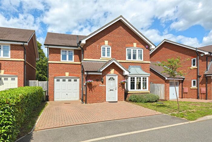 4 Bedroom Detached House For Sale In Ramsden Way, Marden, Tonbridge, TN12