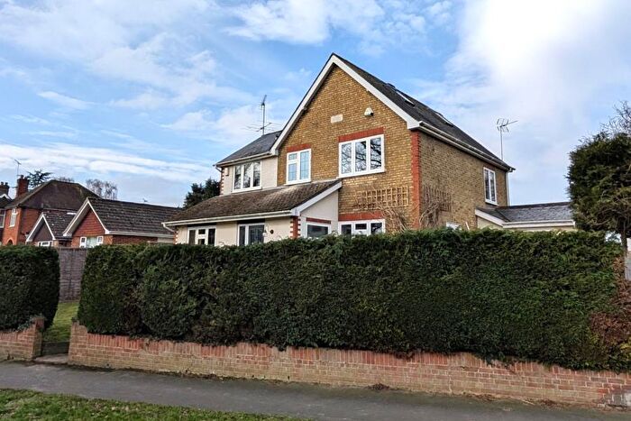 4 Bedroom Detached House To Rent In Bisley, Woking, Surrey, GU24