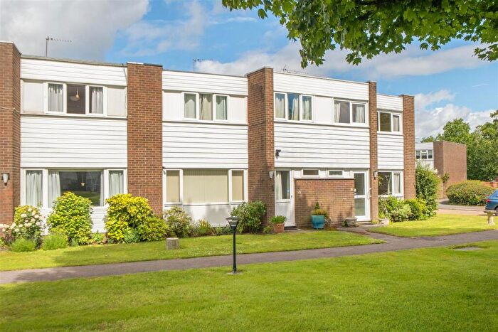 3 Bedroom Terraced House For Sale In The Tracery, Banstead, SM7