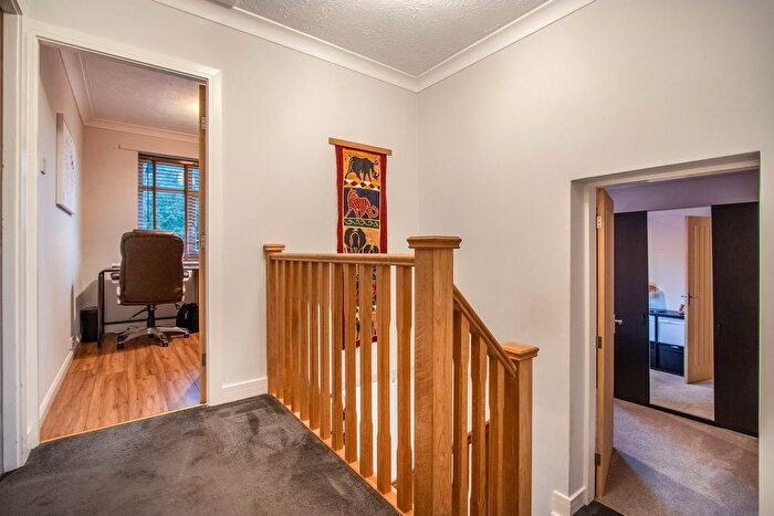 4 Bedroom Detached House For Sale In Standbridge Lane, Wakefield, WF2