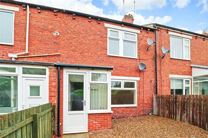 3 Bedroom Terraced House To Rent In South View, Crawcrook, Ryton, Tyne And Wear, NE40