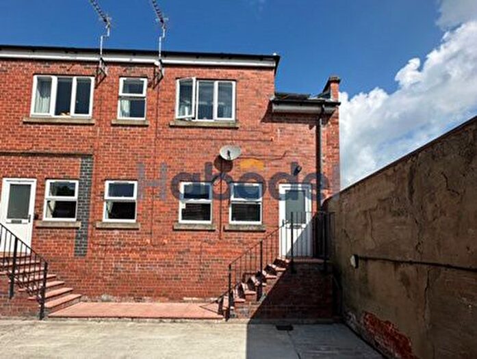 2 Bedroom Terraced House To Rent In Renaissance House, Boulevard, Hull, HU3