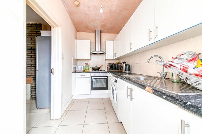 3 Bedroom Terraced House For Sale In Croydon, CR0