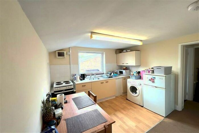 Flat To Rent In Headington, Oxford, Oxford, OX3