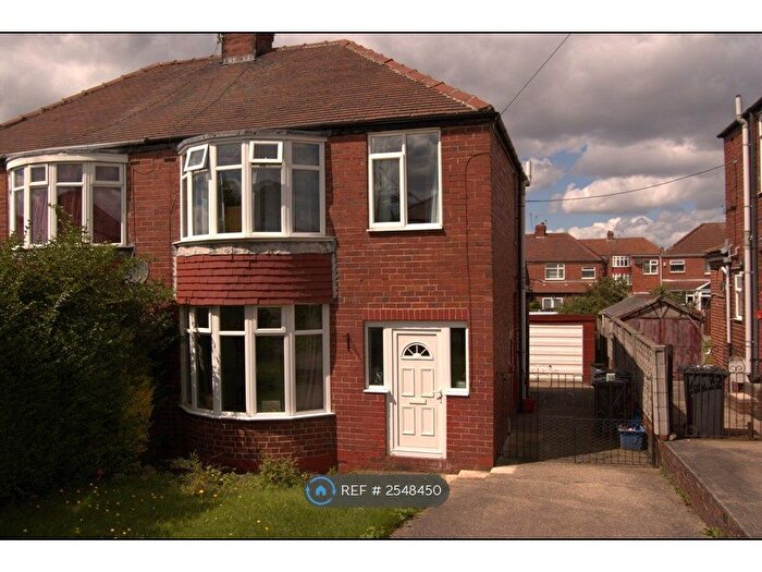 3 Bedroom Semi-Detached House To Rent In Reresby Crescent, Rotherham, S60